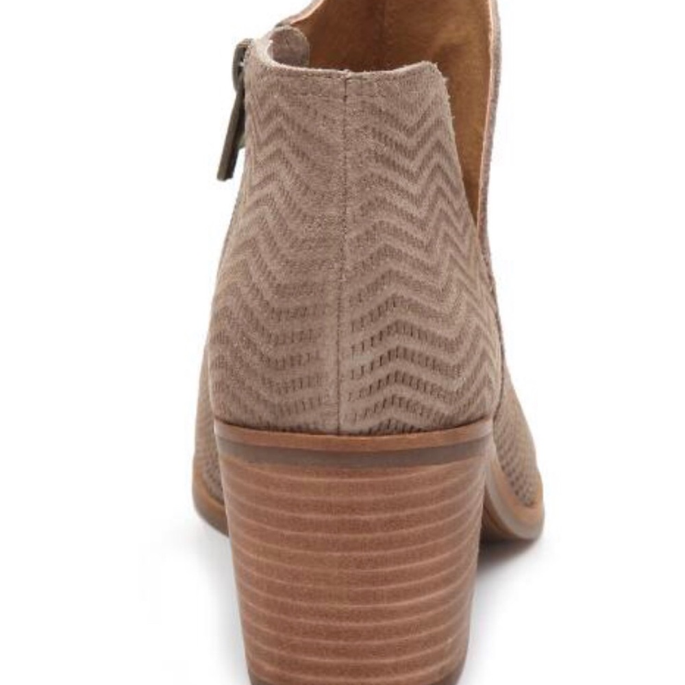 🍀NEW Lucky🍀Brand Pickla Booties Taupe - Picture 5 of 15